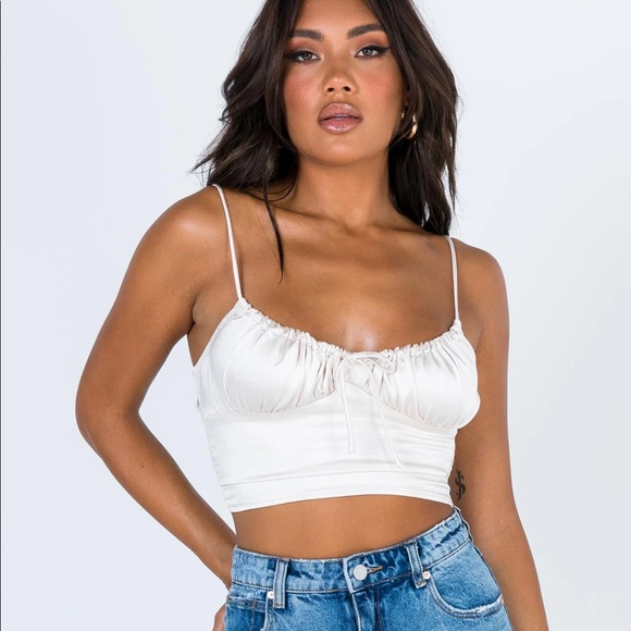 Princess Polly Tops - Princess Polly Estelle Crop Top in Champagne Sz 2